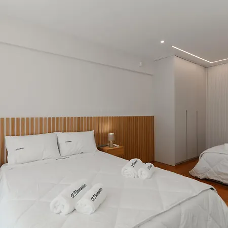 Fernao De Magalhaes Apartment