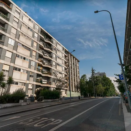 Fernao De Magalhaes *